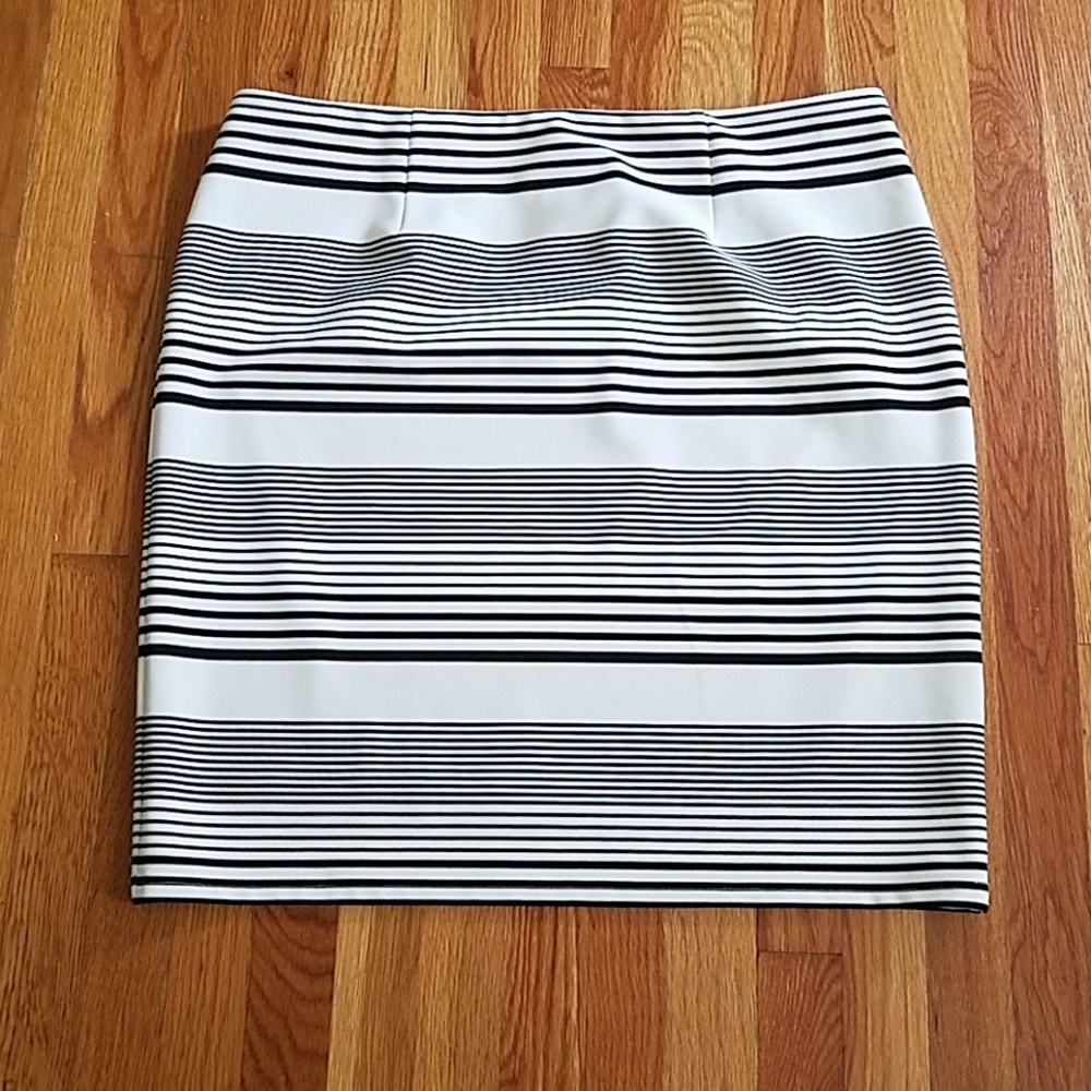 Black and cream striped skirt